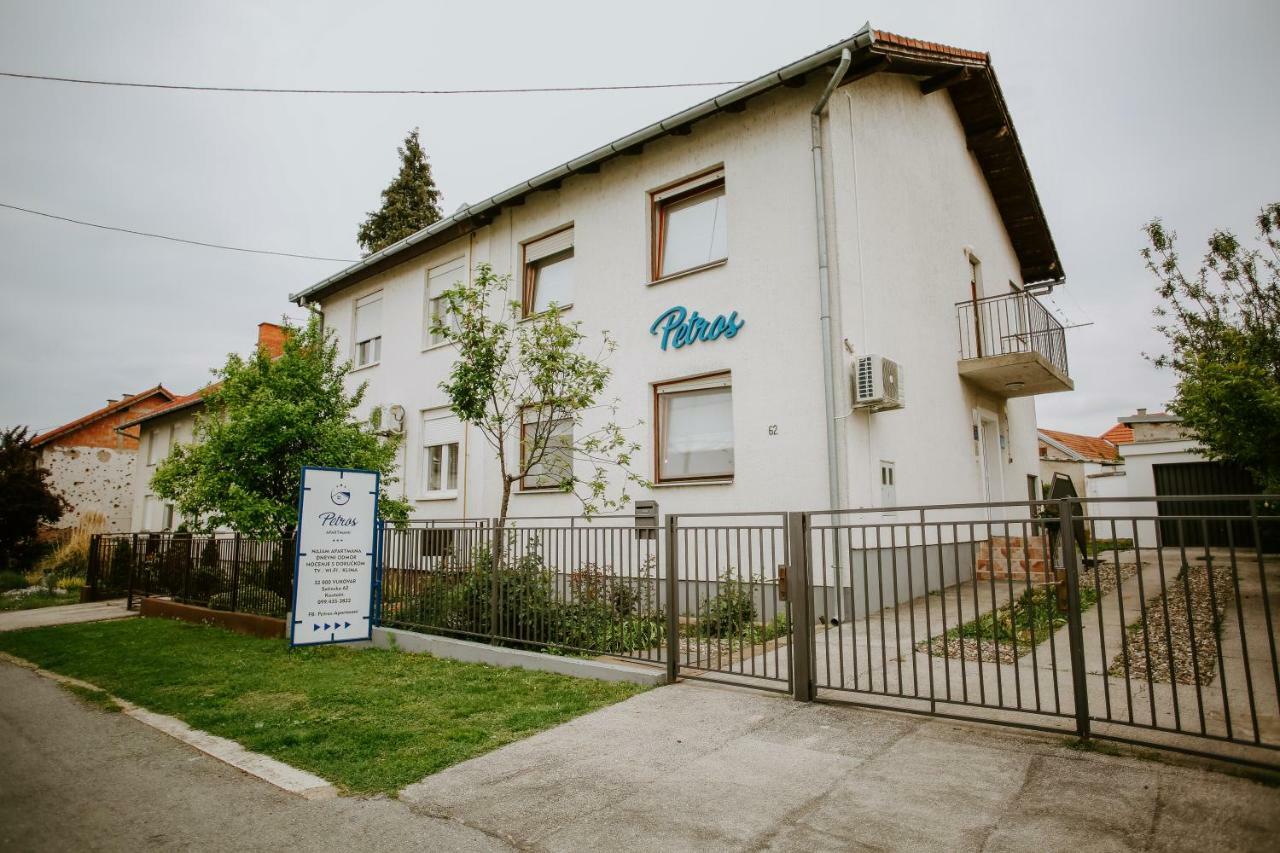 Petros Apartmani Vukovar Εξωτερικό φωτογραφία